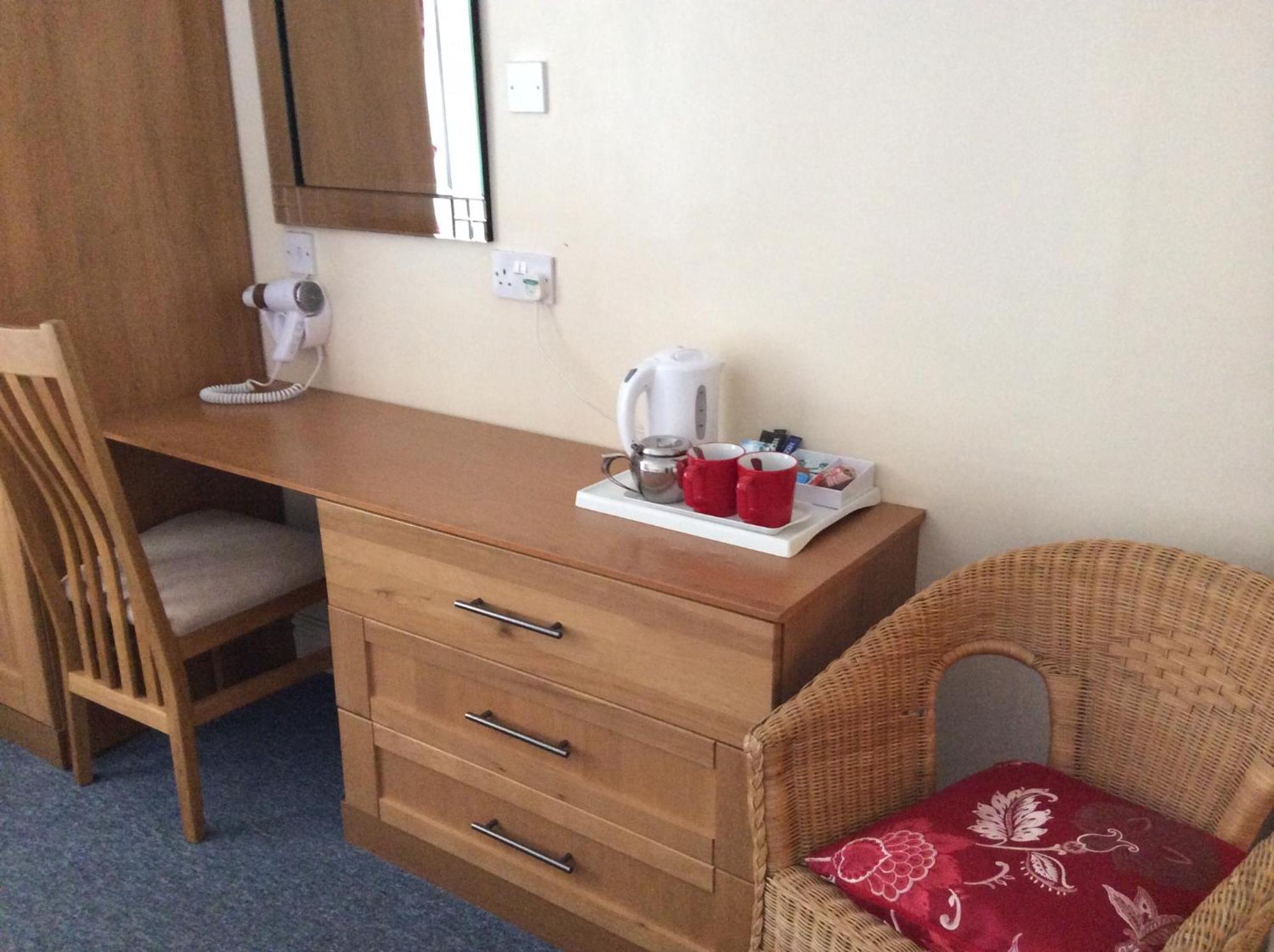 Bed and Breakfast The Kings Head Діл Номер фото